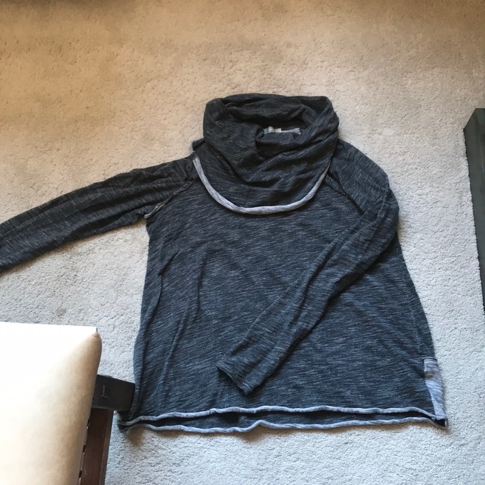 Free people pullover